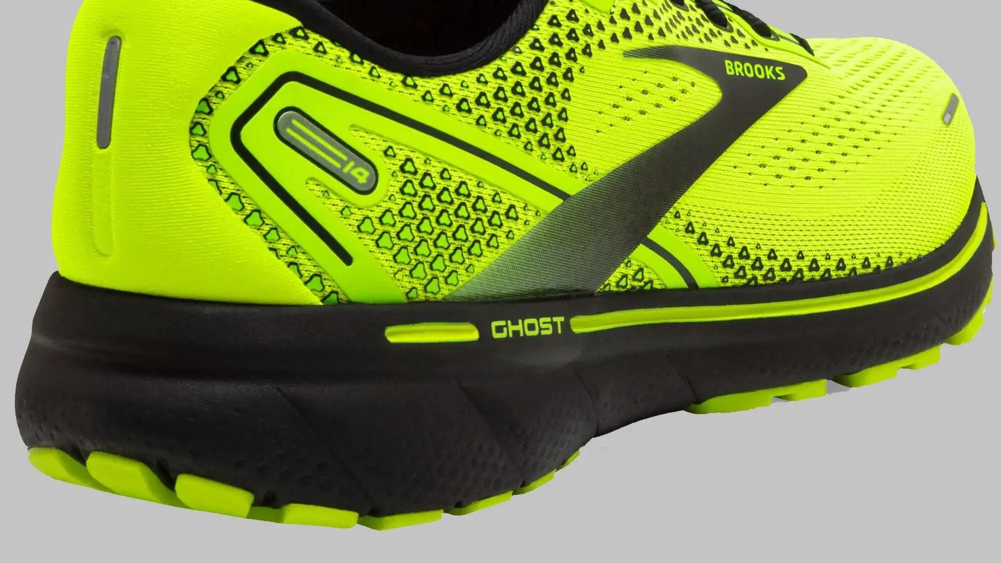 Close up view of the heel crash pad on the Brooks Ghost 14