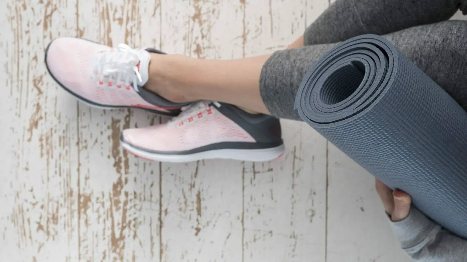 Yoga Shoes - How to Find the Best Footwear for the Studio