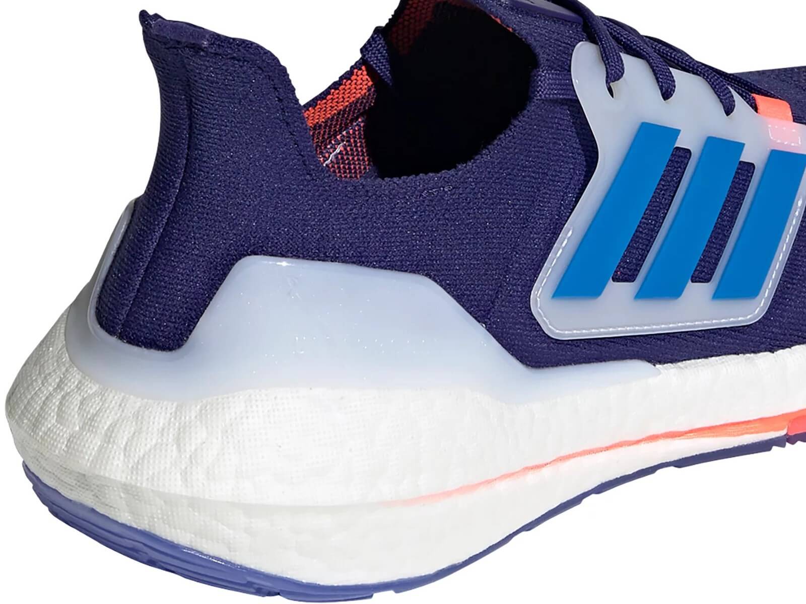 Rear view of the sidewalls on the midsole of the ultraboost 22